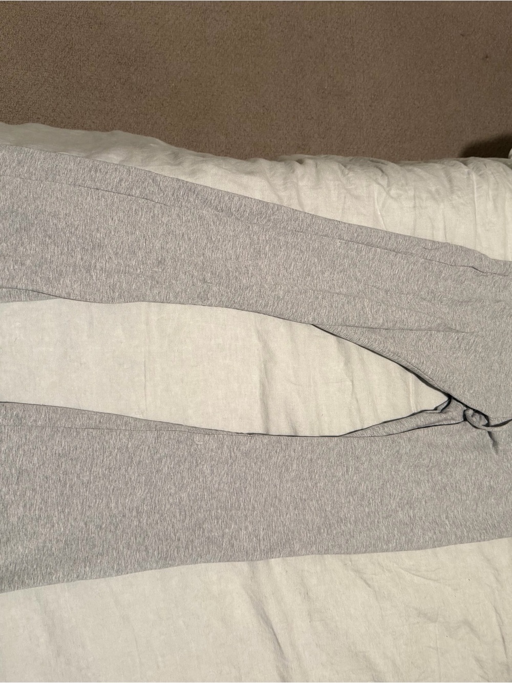 ALO Yoga Women’s Light Gray Sweatpants